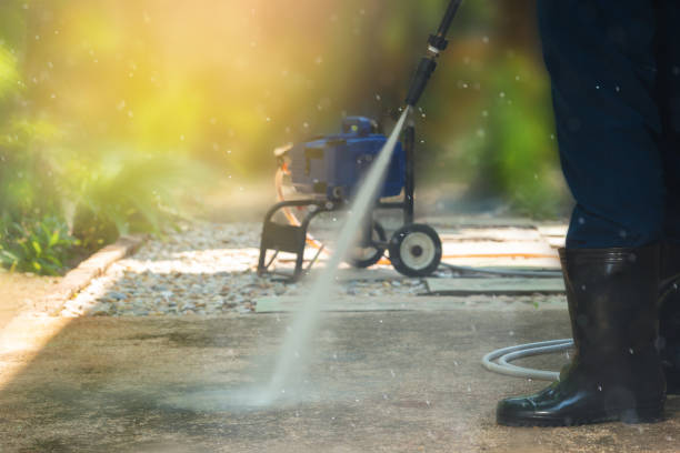 Best Pool Deck Cleaning  in Hartford City, IN